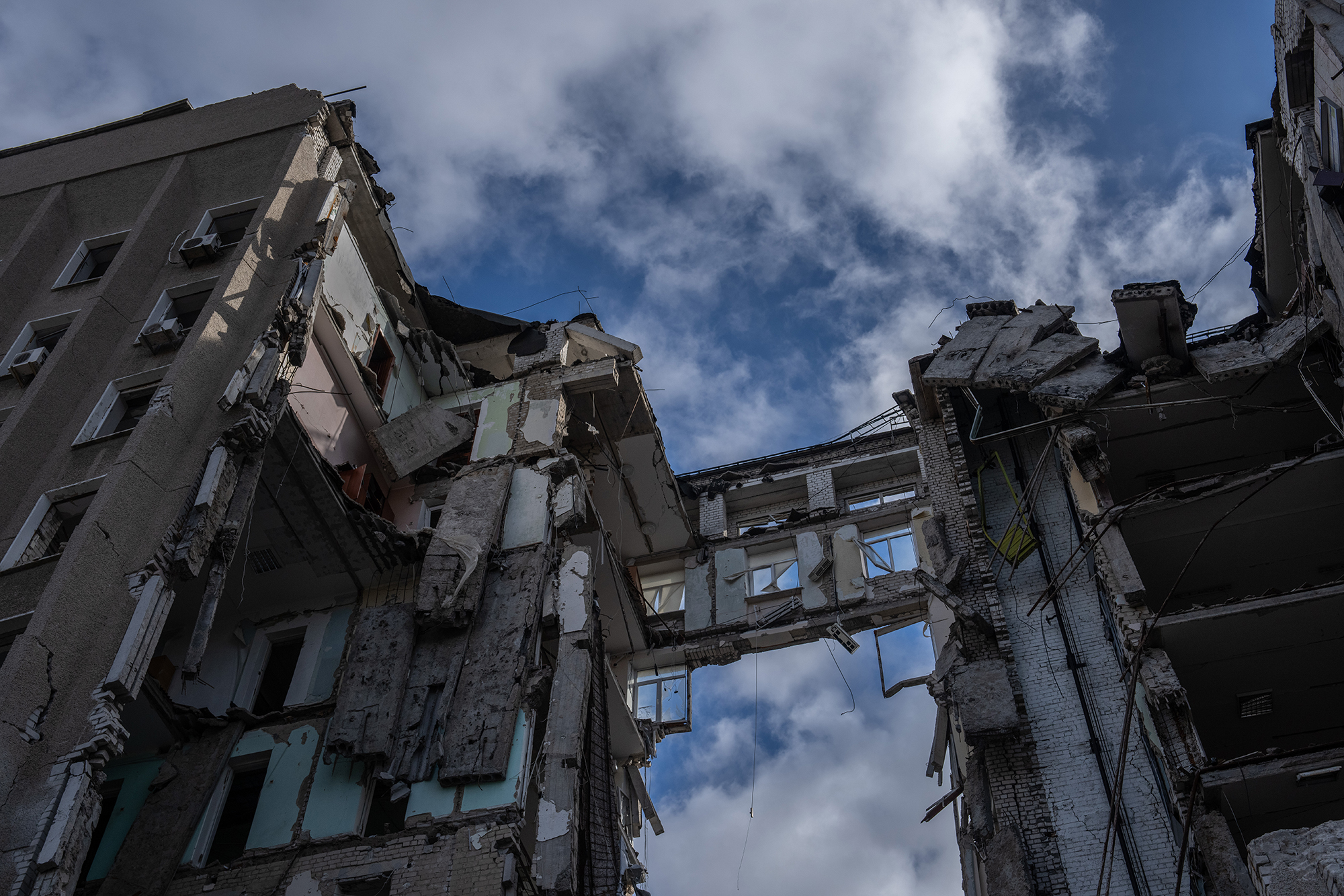 "Випадає карта Сонця": таролог розповіла, що буде з Миколаєвом після війни